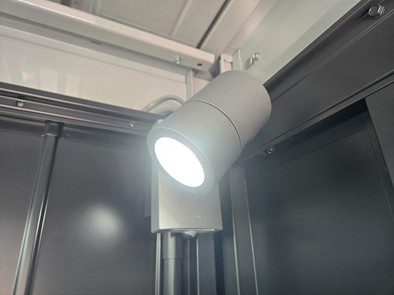 人感センサーライト