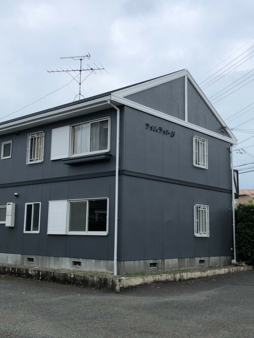 外壁塗装も変えてます♪