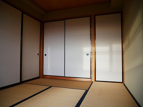 印象一新。明るく広々としたお部屋へ