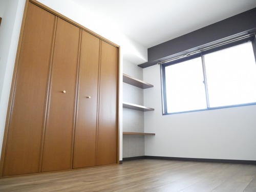 印象一新。明るく広々としたお部屋へ