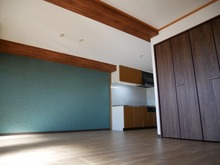 印象一新。明るく広々としたお部屋へ