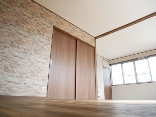 全体の色味を統一し、優しい雰囲気の内装へ