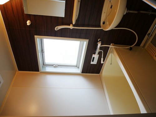 和室を2部屋とも洋室に!爽やかな雰囲気の2DK