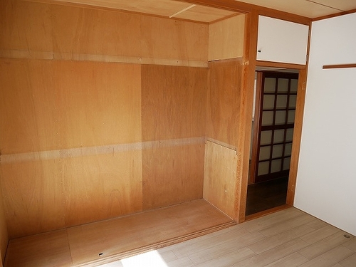 明るく収納たっぷり2LDK