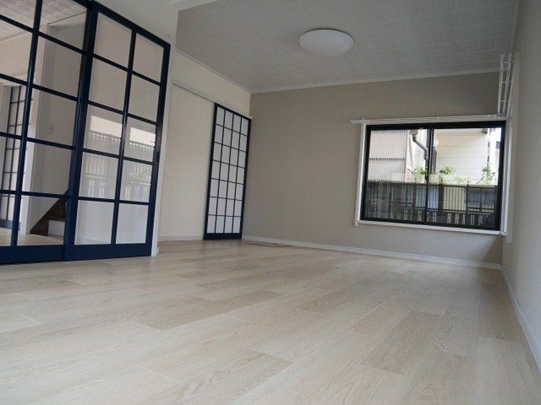 広く明るく感じられる部屋へ