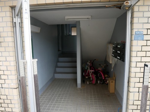 色を統一し引き締まった印象に。