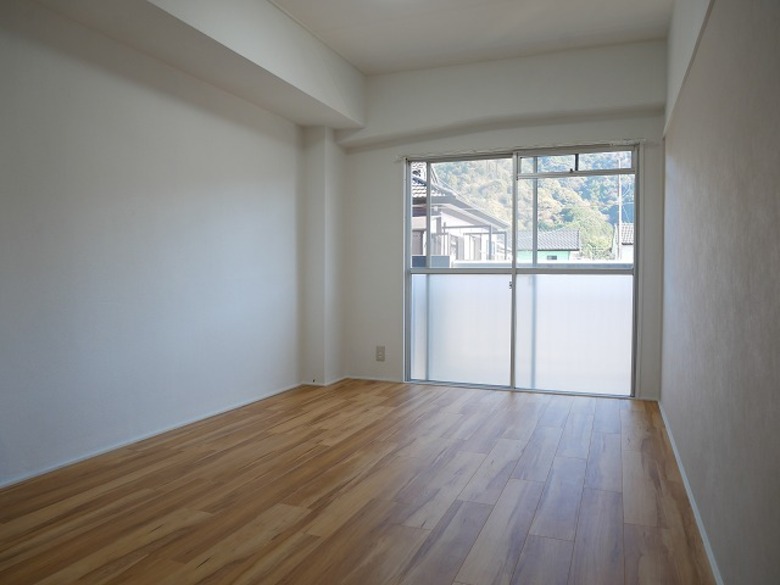 明るい印象のお部屋に大変身しました！