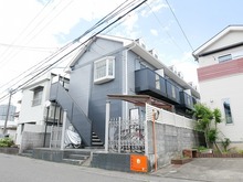 グレーのツートンカラーで落ち着いた印象に♪