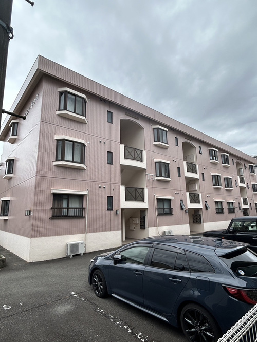 落ち着いた印象になりました♪