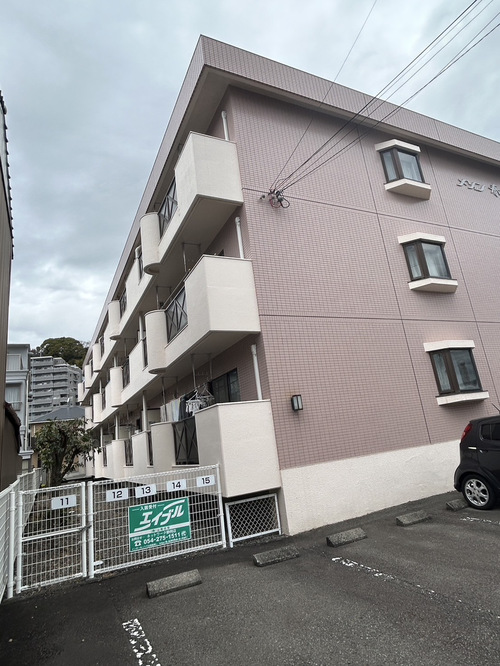 落ち着いた印象になりました♪