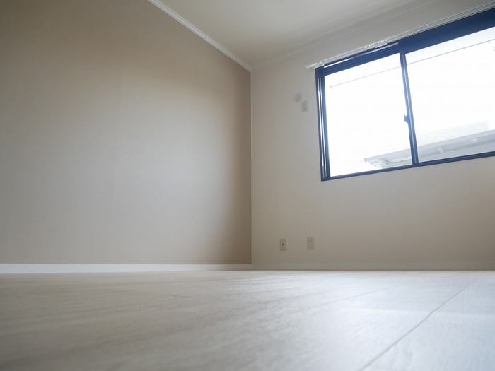 グレーを基調したシックで落ち着いた空間になりました★