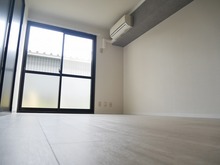 グレーを基調したシックで落ち着いた空間になりました★